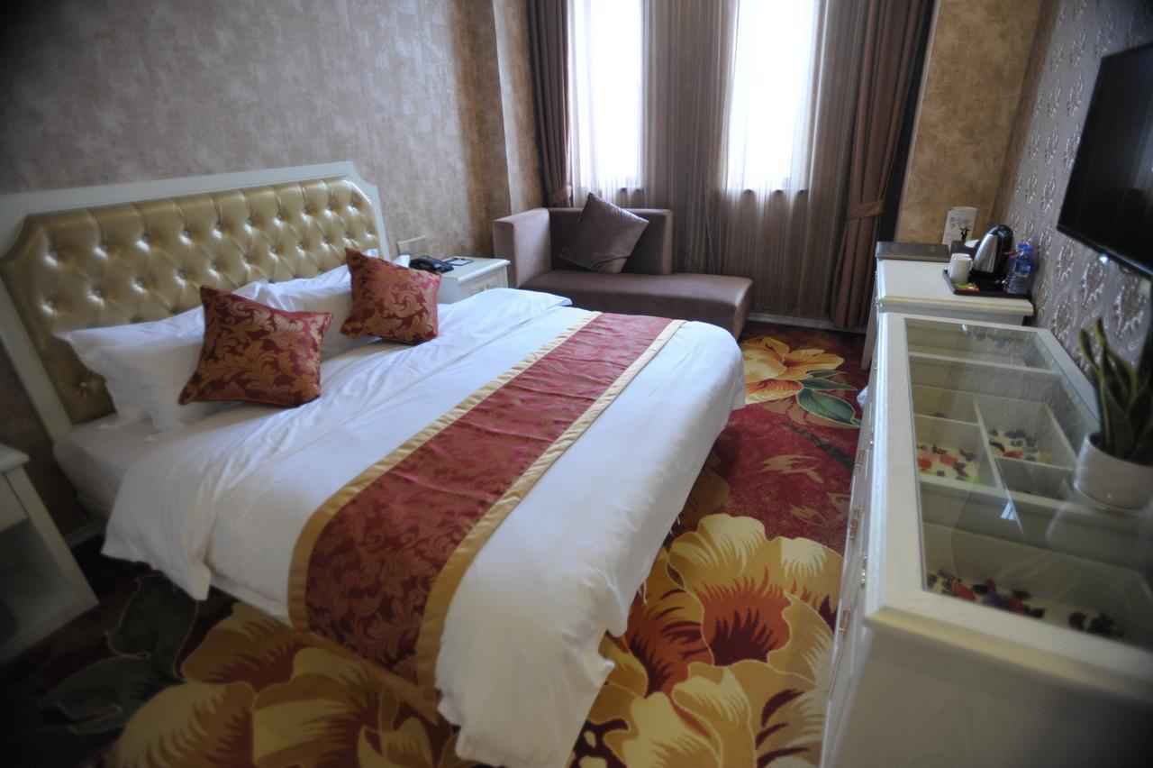 Ramada Encore Shanghai Pudong Exterior photo